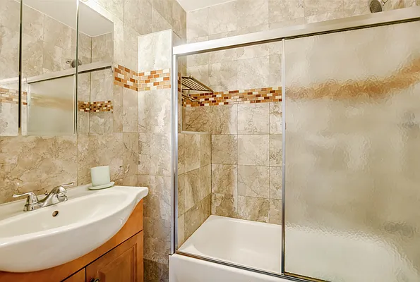 Rented by Compass | media 6