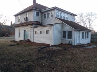 217 Oak St, Perry, KS 66073