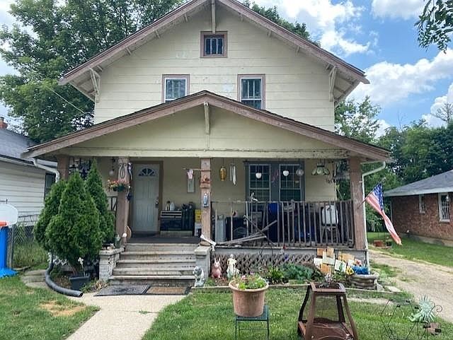 1st image of 404 Foster Ave