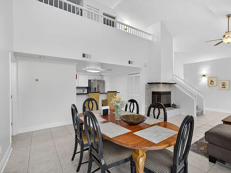 1609 Mizzenmast Way #1609 — Photo 12