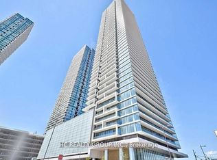 950 Portage Pkwy #3815, Vaughan, ON L4K 4Z4