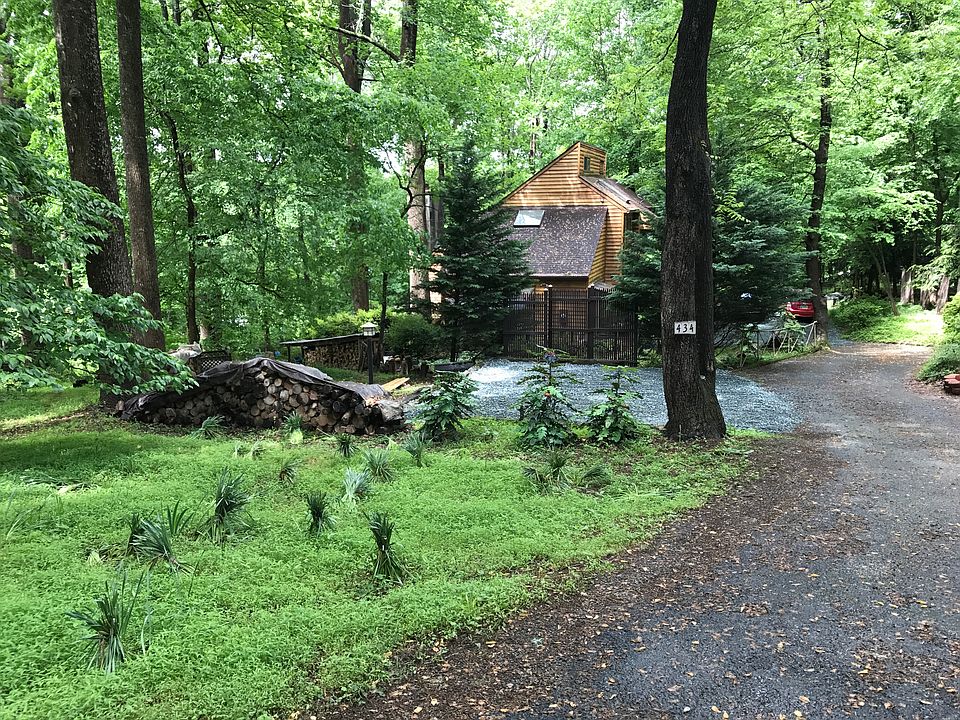 Approaching upper parking