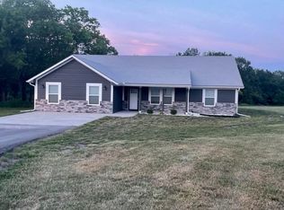 593 NW 1391st Rd, Holden, MO 64040