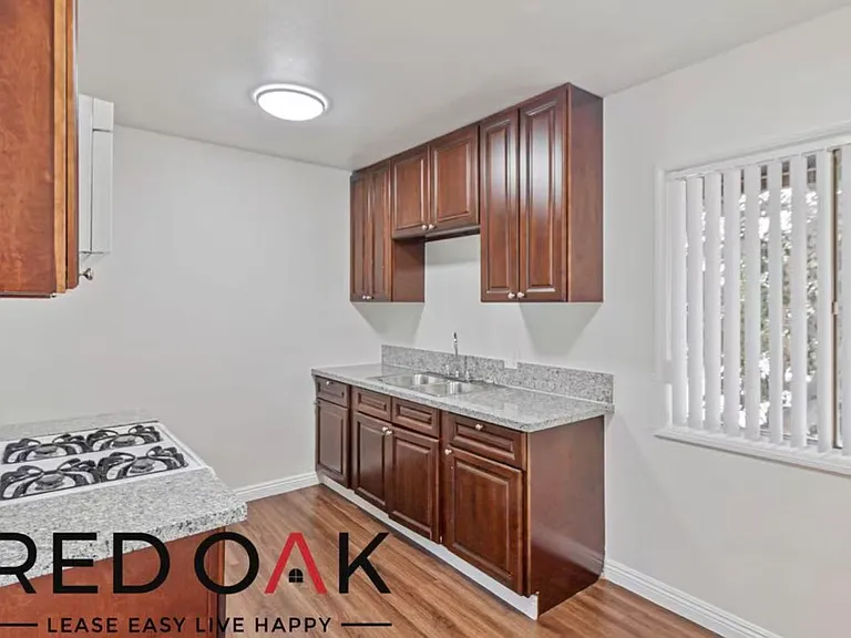 236 N San Gabriel Ave #20 — Photo 2