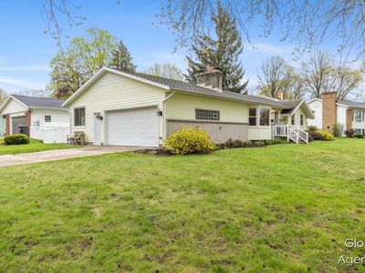 200 Edison Park Ave NW, Grand Rapids, MI, 49504