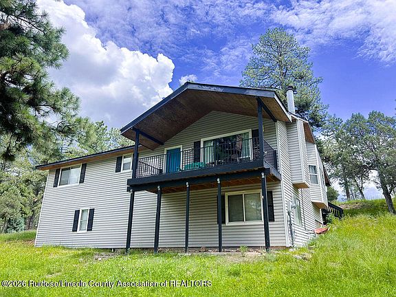 3rd image of 108 Don Snyder Dr