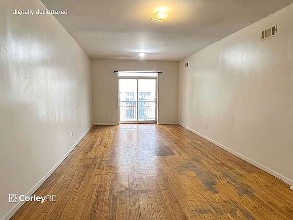 5th image of 852 E 7th St APT 3B