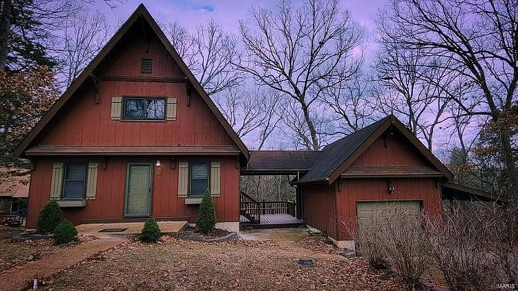 1st image of 65 Castle Acres