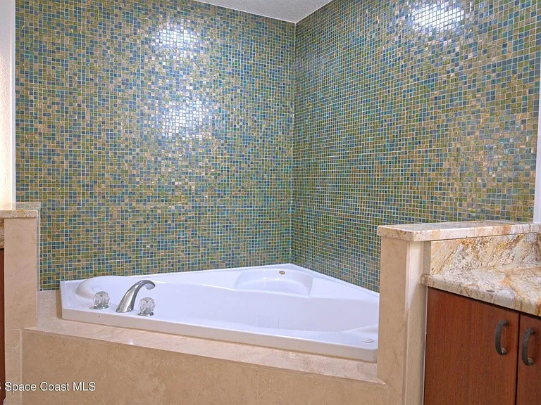 2095 Highway A1A #4402 — Photo 18