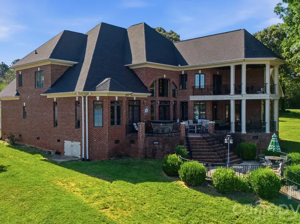 9035 Unity Church Rd, Denver, NC 28037