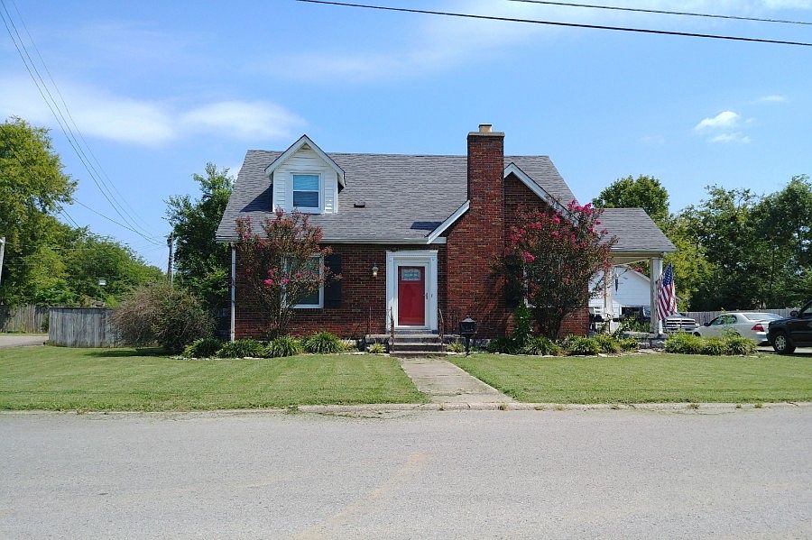 1st image of 213 Cumberland Dr