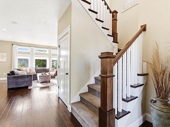2nd image of W5261 Arbor Vitae Ct