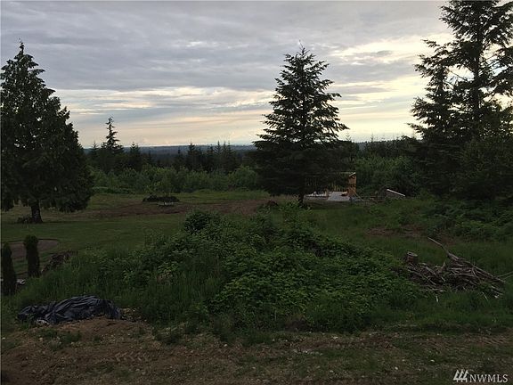 3rd image of 3300 159th Ave NE