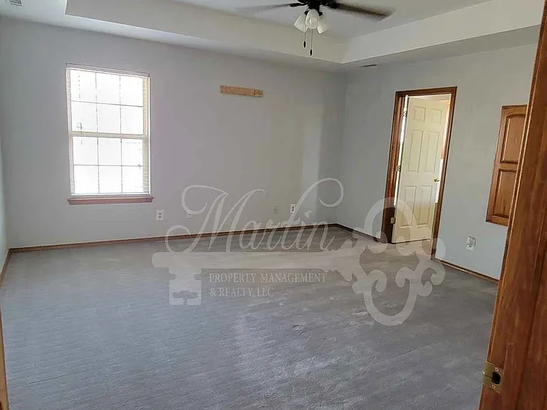 4303 N Bryan Ave — Photo 5