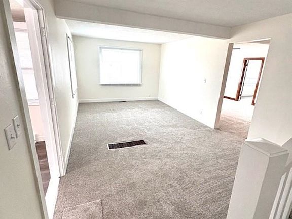 3rd image of 314 B St
