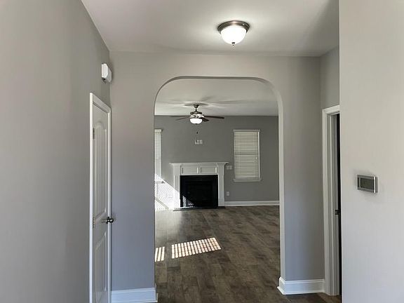 4th image of 8524 Lanvale Forest Dr