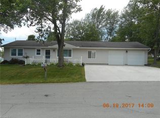 4549 Carroll St, Warren, OH 44483