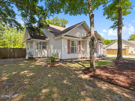 4th image of 6433 Sentry Oaks Drive