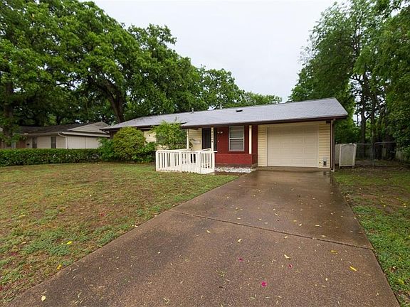 2nd image of 2250 Cambridge Dr