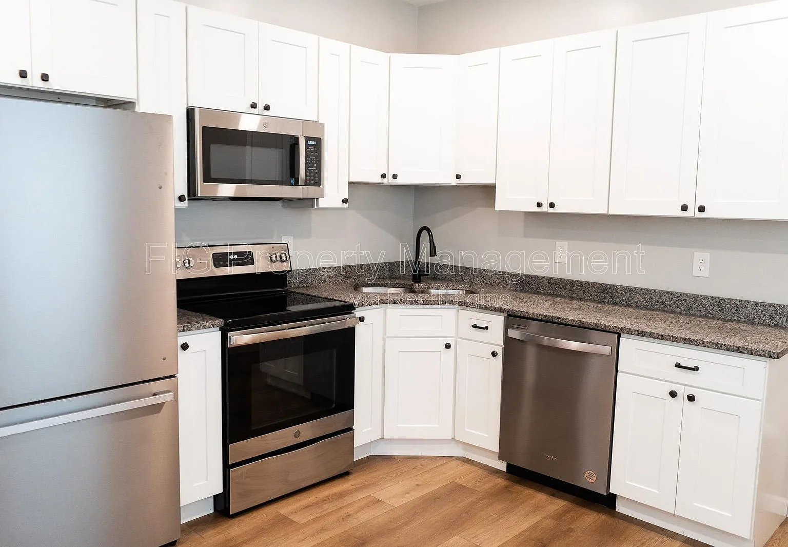 3 bed, 2.0 bath, $1,495 — Photo 3