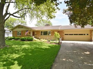224 Alschuler Dr, Aurora, IL 60506