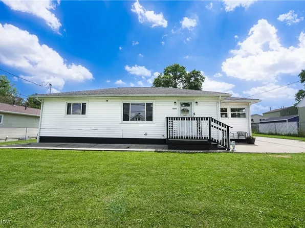 1080 Prospect St, Barberton, OH 44203