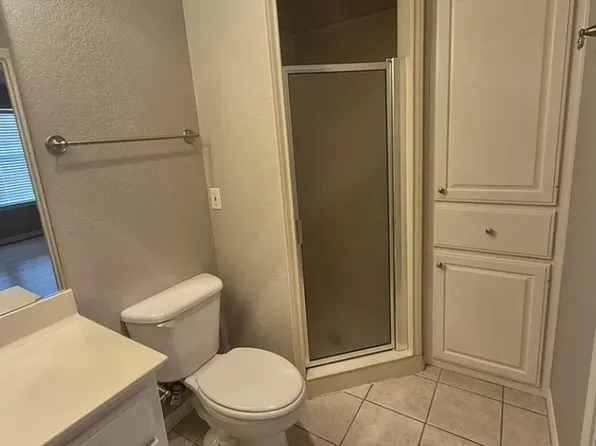 2011 S 7th St, Waco, TX