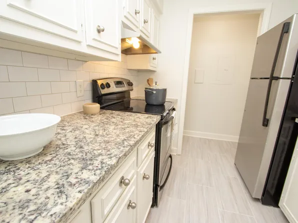 1908 Convent Pl APT 8, Nashville, TN 37212