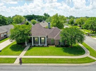 100 Shelburne Cir, Lafayette, LA 70508