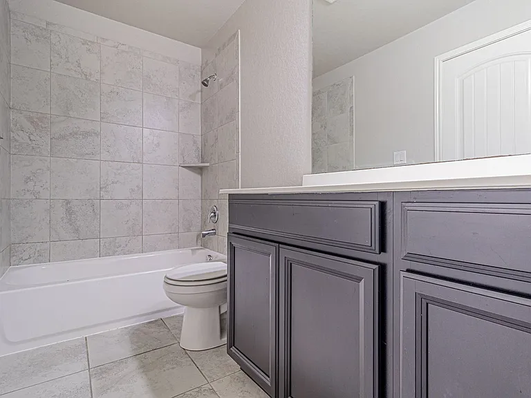 13214 Bucktree Dr — Photo 38