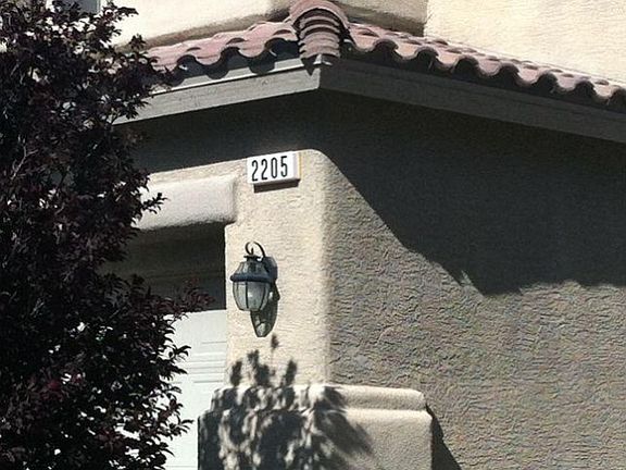 3rd image of 2205 Cockatiel Dr