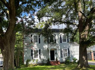 1077 Central Dr, Beaumont, TX 77706