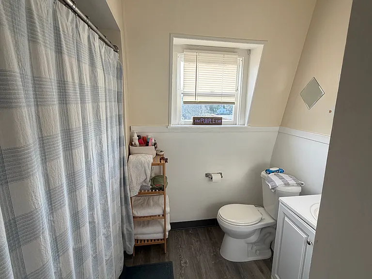 24-26 Elm St #3 — Photo 3