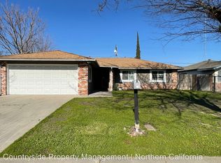 1325 Coffee Villa Dr, Modesto, CA 95355