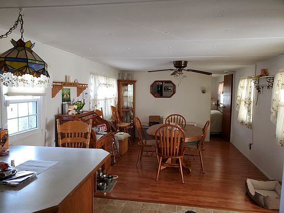 2nd image of 24725 Plumosa Dr