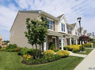 103 Weatherby Ln, Central Islip, NY 11722