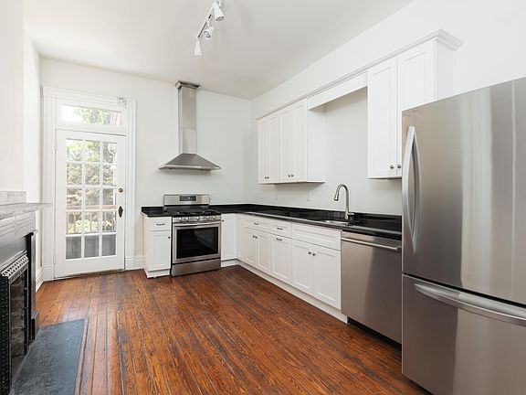 4th image of 1809 Grove Ave APT 2