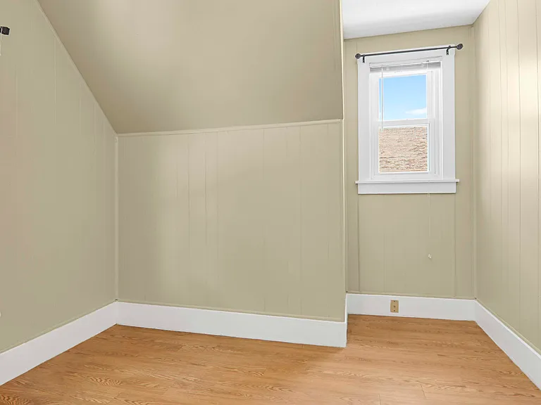 702 S Madison St #1 — Photo 14