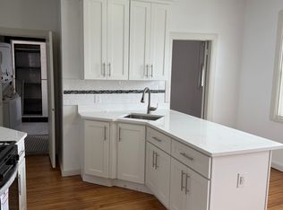 46 Gesler St #3, Providence, RI 02909