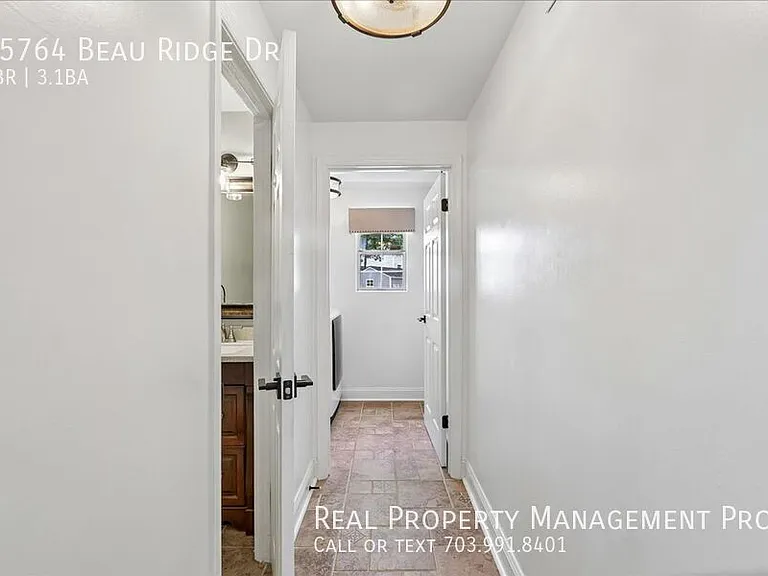 15764 Beau Ridge Dr — Photo 17