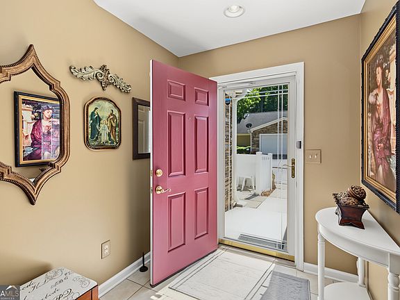 5th image of 245 Rehobeth Way