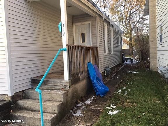 4th image of 1117 Crosby St NW