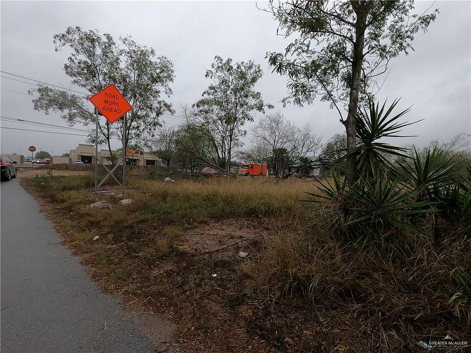 2nd image of 3440 E Us Highway 281