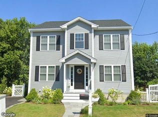 220 Lapham St, Fall River, MA 02721