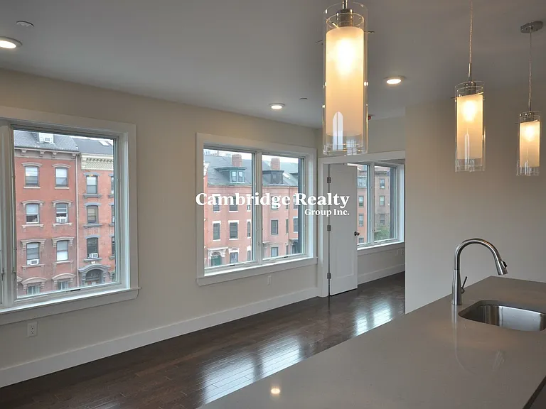 659 Massachusetts Ave #6T — Photo 7