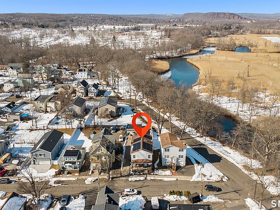 2nd image of 21 Hinman Street