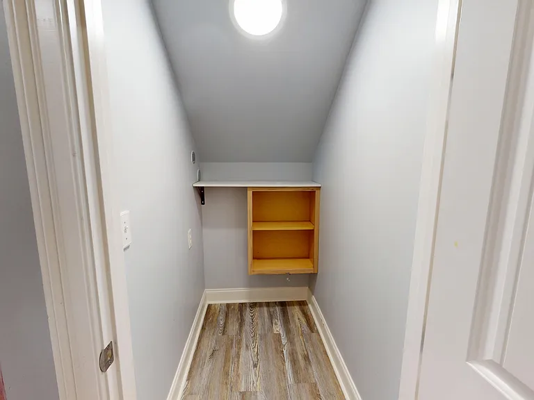 415 Melison Dr — Photo 13