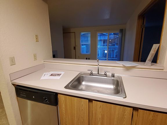 3rd image of 14212 73rd Ave NE #C207
