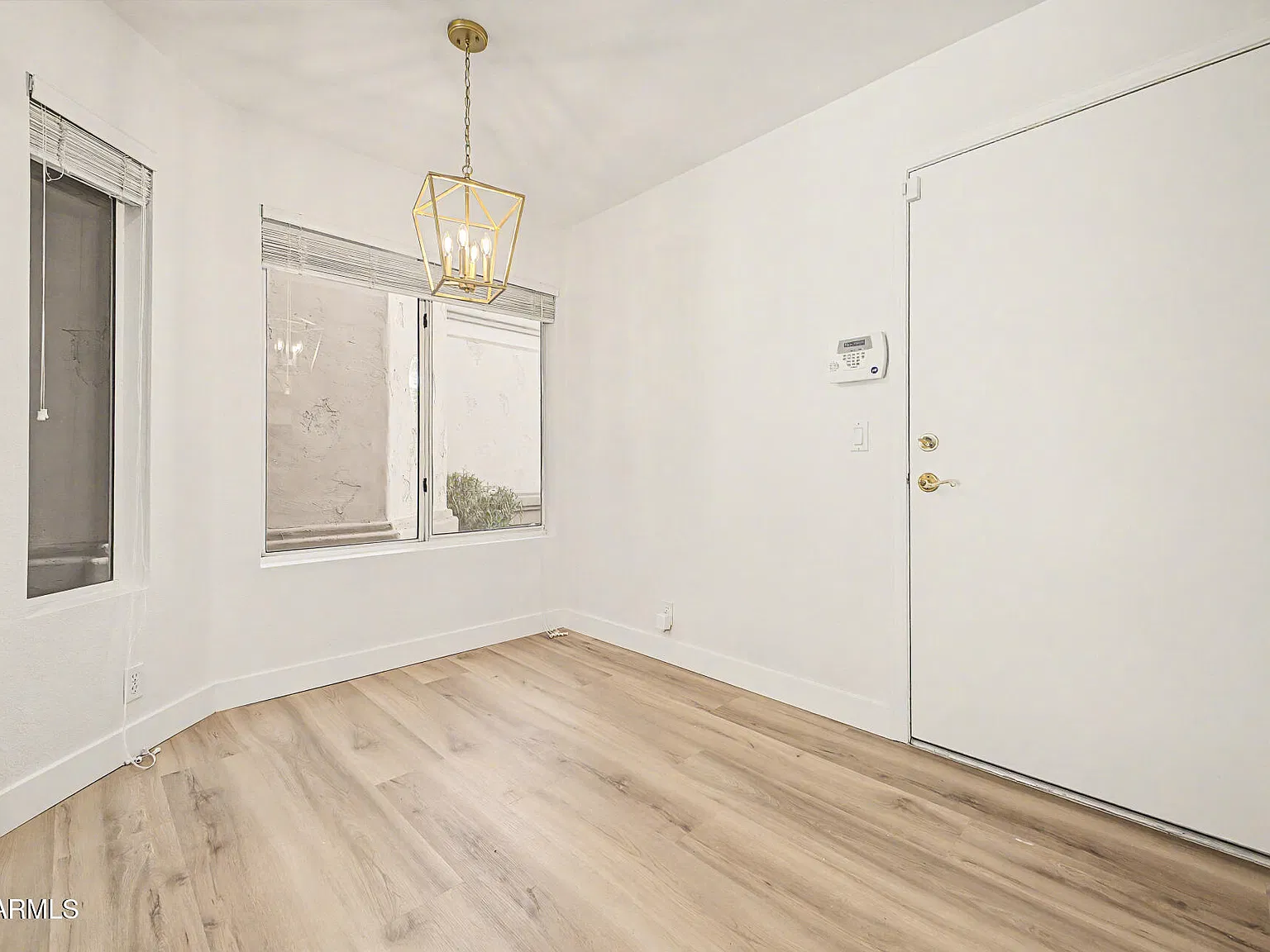 2 bed, 2.0 bath, 1495 sqft, $1,800 — Photo 4