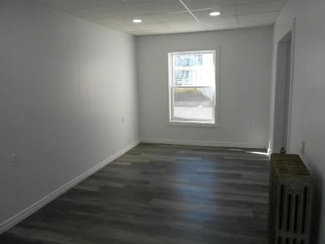 Building Photo 4